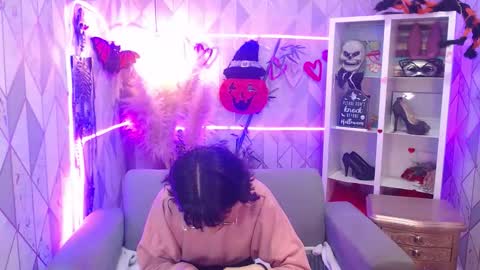 Charlotte online show from October 26, 7:20 pm