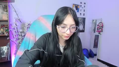 MOON  online show from December 14, 4:18 am