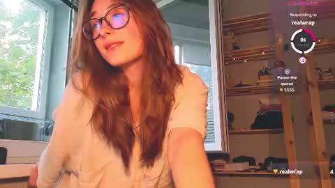 Dana online show from August 6, 1:18 pm
