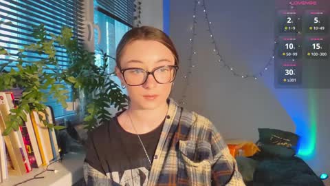 Snapshot of moonlight__lovers chatting on January 15, 2:24 pm Dana online show from January 15, 2:24 pm