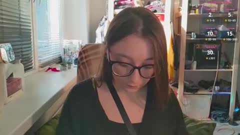 Snapshot of moonlight__lovers chatting on February 12, 1:38 pm Dana online show from February 12, 1:38 pm