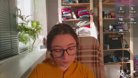 Snapshot of moonlight__lovers chatting on March 9, 12:53 pm Dana online show from March 9, 12:53 pm