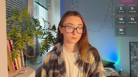 Snapshot of moonlight__lovers chatting on January 18, 12:15 pm Dana online show from January 18, 12:15 pm