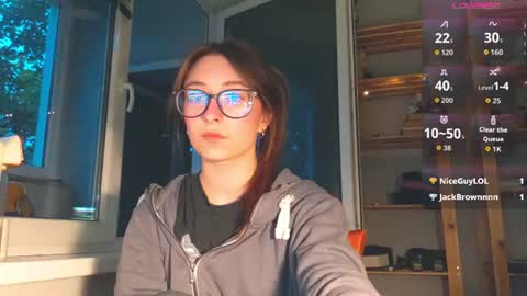 Dana online show from June 14, 7:36 pm