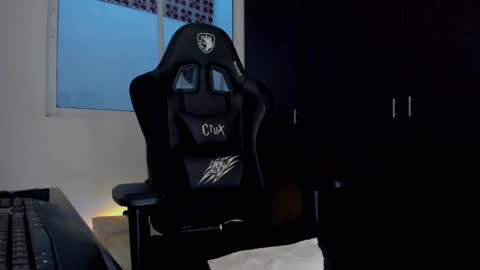 Madison online show from February 6, 11:15 pm