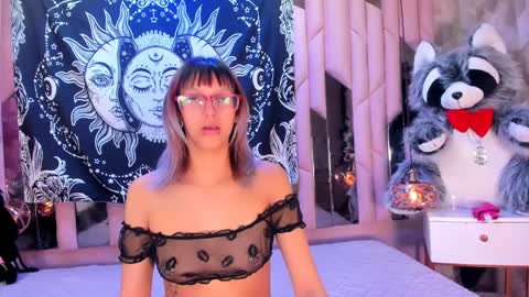   online show from April 2, 7:33 pm