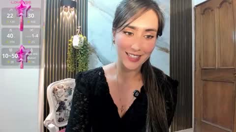 Moriah online show from March 27, 7:14 pm