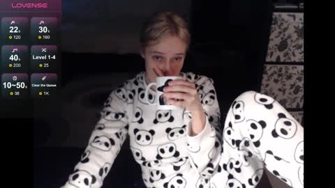 Sasha online show from December 3, 2:23 am