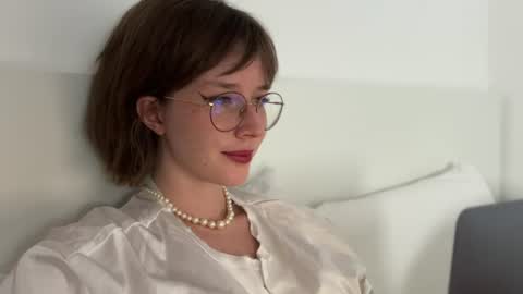 ms_christiana online show from July 24, 3:32 pm