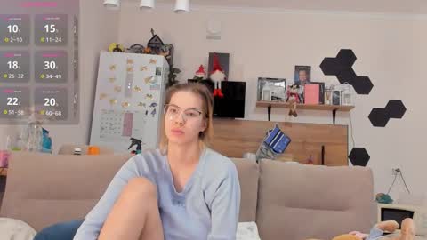 Ms ForYOU online show from January 9, 3:44 am