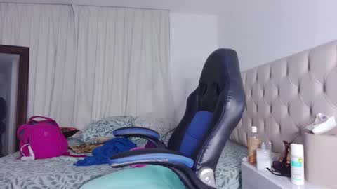 Snapshot of ms_freya chatting on March 12, 4:08 am Freya online show from March 12, 4:08 am