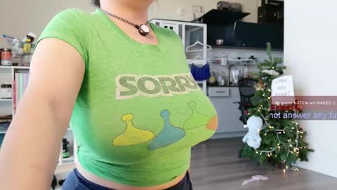 R o r i  SnapChat heyroriv2 wednesday - sunday Noon oclock mountain - 5pm mountain online show from November 29, 7:40 pm