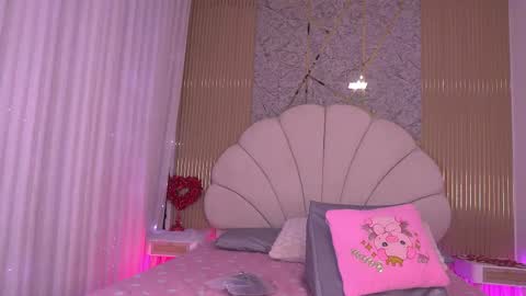 Manuela  online show from March 20, 3:22 am