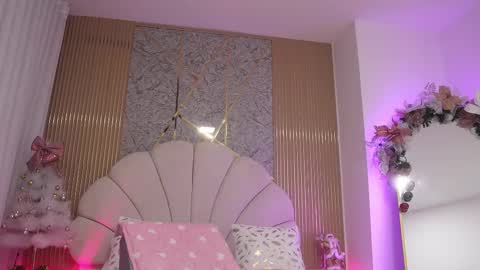 Manuela  online show from November 25, 3:09 am