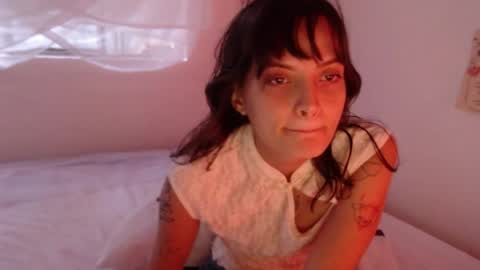   online show from April 27, 10:07 pm