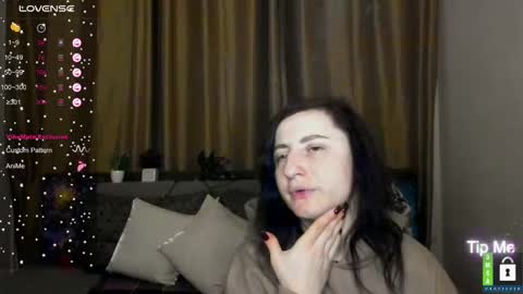 Jenya online show from December 14, 6:41 am