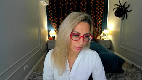 Diana online show from November 3, 12:09 pm