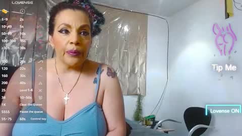 Mussa Hott online show from December 22, 12:03 am