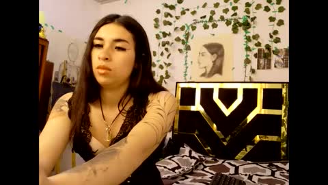 Snapshot of myagosling13 chatting on September 22, 6:39 pm miagosling NTMU Dont forget follow me online show from September 22, 6:39 pm