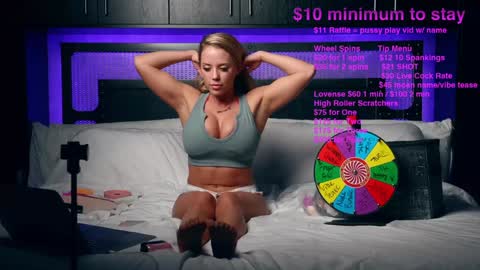 Snapshot of mycookiejar chatting on December 12, 2:15 am MyCookieJar online show from December 12, 2:15 am