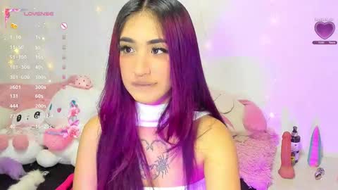    online show from October 18, 4:10 pm