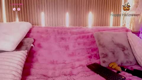 Myla  online show from October 15, 4:04 am