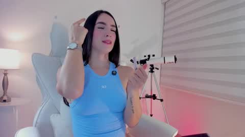 Myle online show from December 3, 11:18 pm