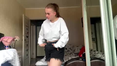 Ele online show from March 20, 7:57 am