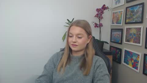 Erica online show from March 9, 10:18 am