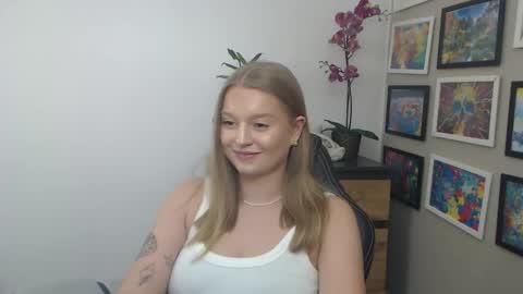 Erica online show from February 27, 1:22 pm