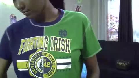 Cupcake online show from April 4, 10:25 am