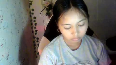 Jelly girl online show from March 24, 12:43 pm