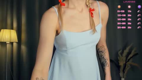 Olivia or just olive online show from January 12, 8:14 pm