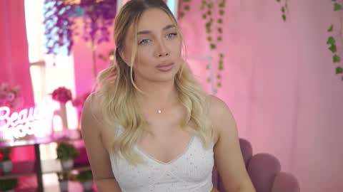 Nadia online show from February 24, 7:29 am