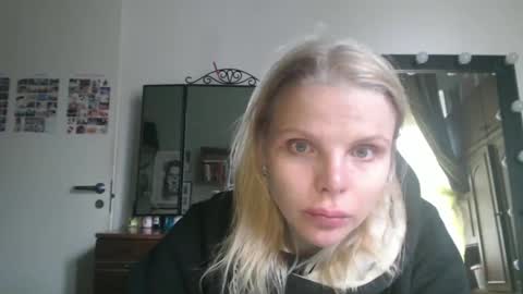 nadyagt online show from April 11, 12:53 pm