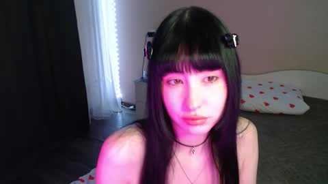 Naemi online show from November 2, 10:18 am