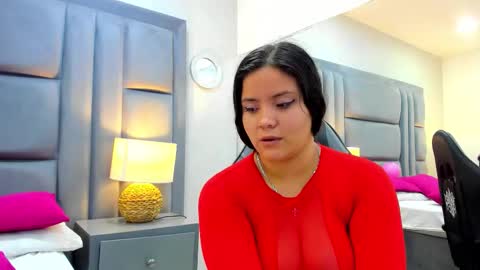 Nahia  online show from November 17, 1:56 pm