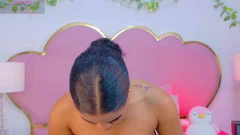 NahiaraReina  online show from November 30, 1:48 pm