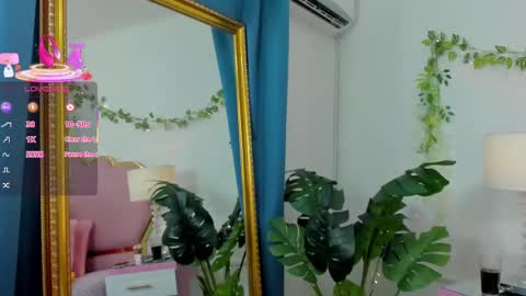 NahiaraReina  online show from September 16, 1:41 pm