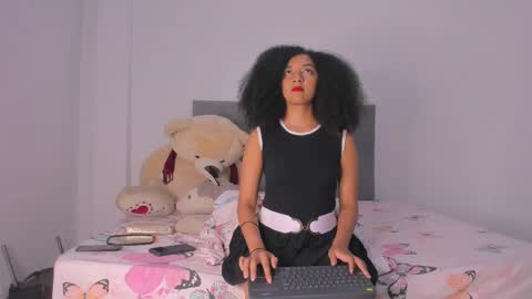 Laura online show from January 17, 5:11 am