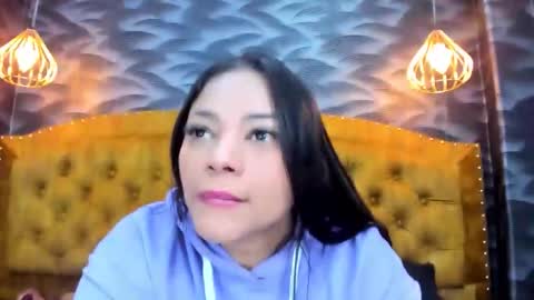 Nahomi online show from February 3, 3:59 am