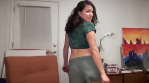 Snapshot of nakedpaint245477 chatting on January 4, 3:07 am nakedpaint245477 online show from January 4, 3:07 am