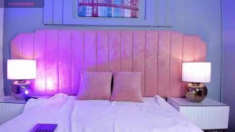 Namii Dexter  online show from April 14, 5:13 pm