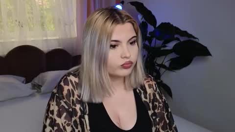 namilush online show from September 17, 12:47 pm