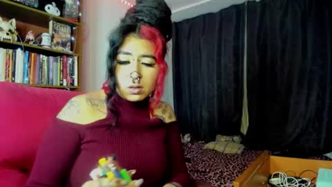 Val  online show from October 26, 2:07 am