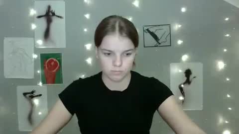 Nana online show from September 18, 12:04 pm