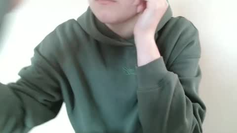 Nana online show from April 8, 8:38 am