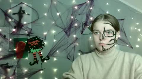 Nana online show from October 27, 9:05 am