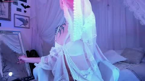 Alma  Maria online show from April 9, 9:59 am