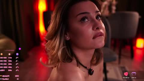 Mary online show from April 15, 6:41 pm